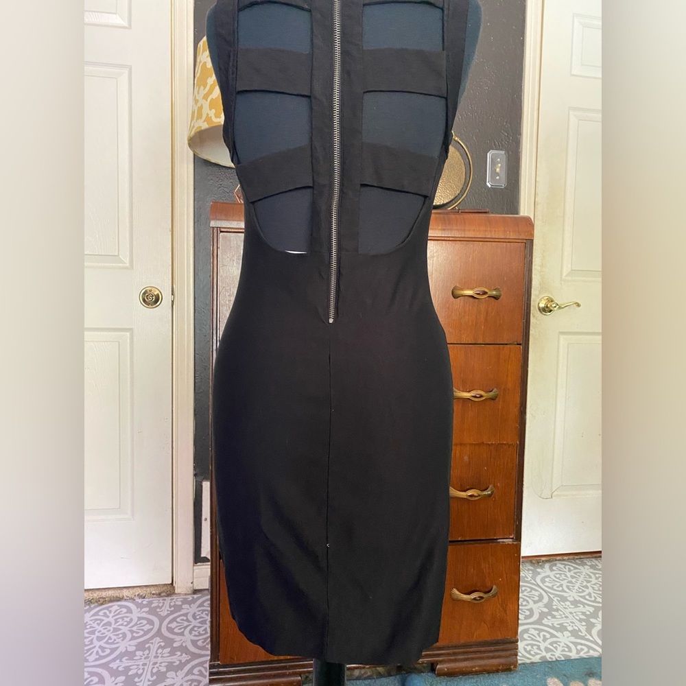 LITTLE BLACK DRESS Bodycon Fit
